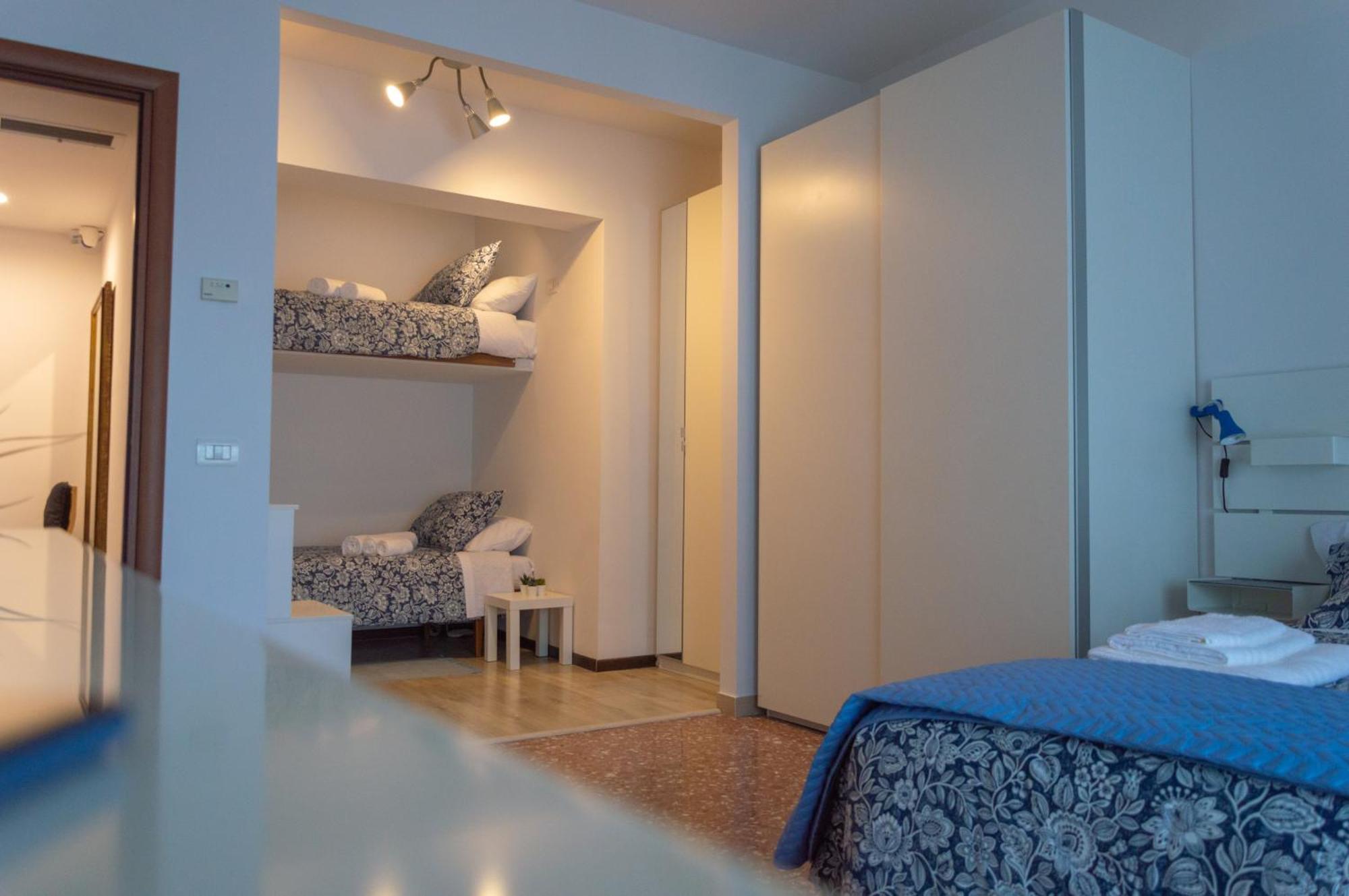 Testaccio Xix-Xxv Bed And Breakfast Rome Exterior photo